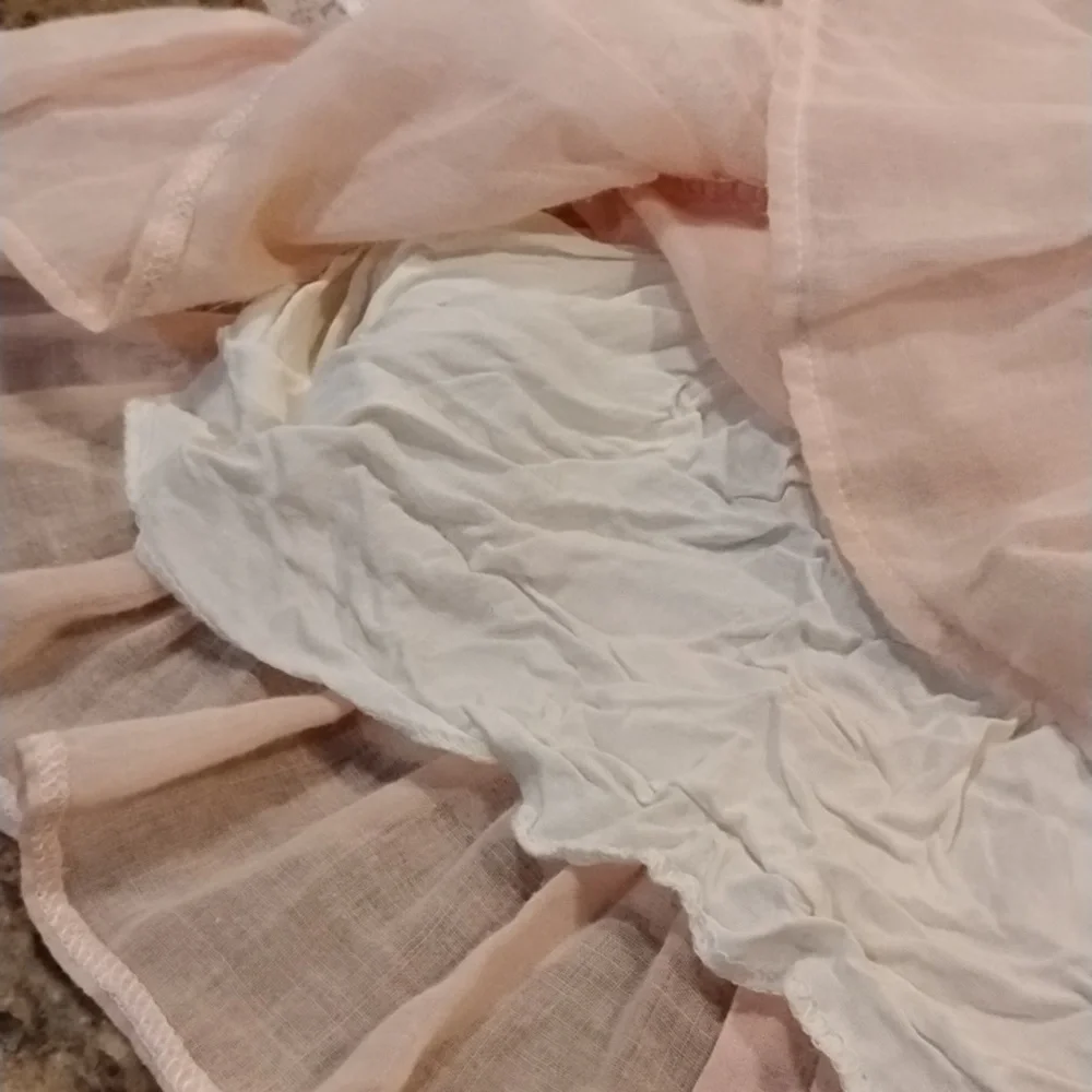 Vintage Gunne Sax 1970s Girls Peach Lace Trim Dress